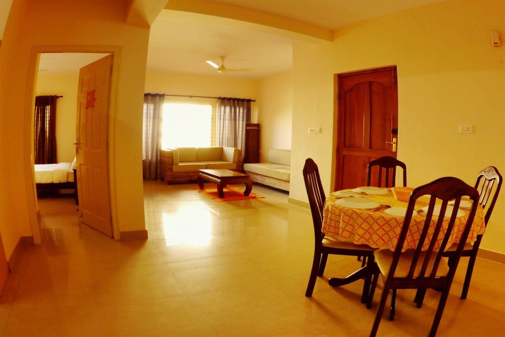Maple Suites, Serviced Apartments Bangalore Exteriör bild
