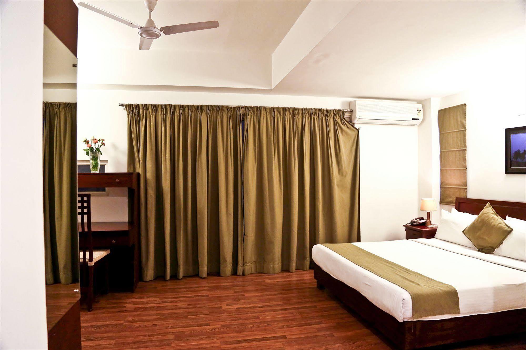 Maple Suites, Serviced Apartments Bangalore Exteriör bild