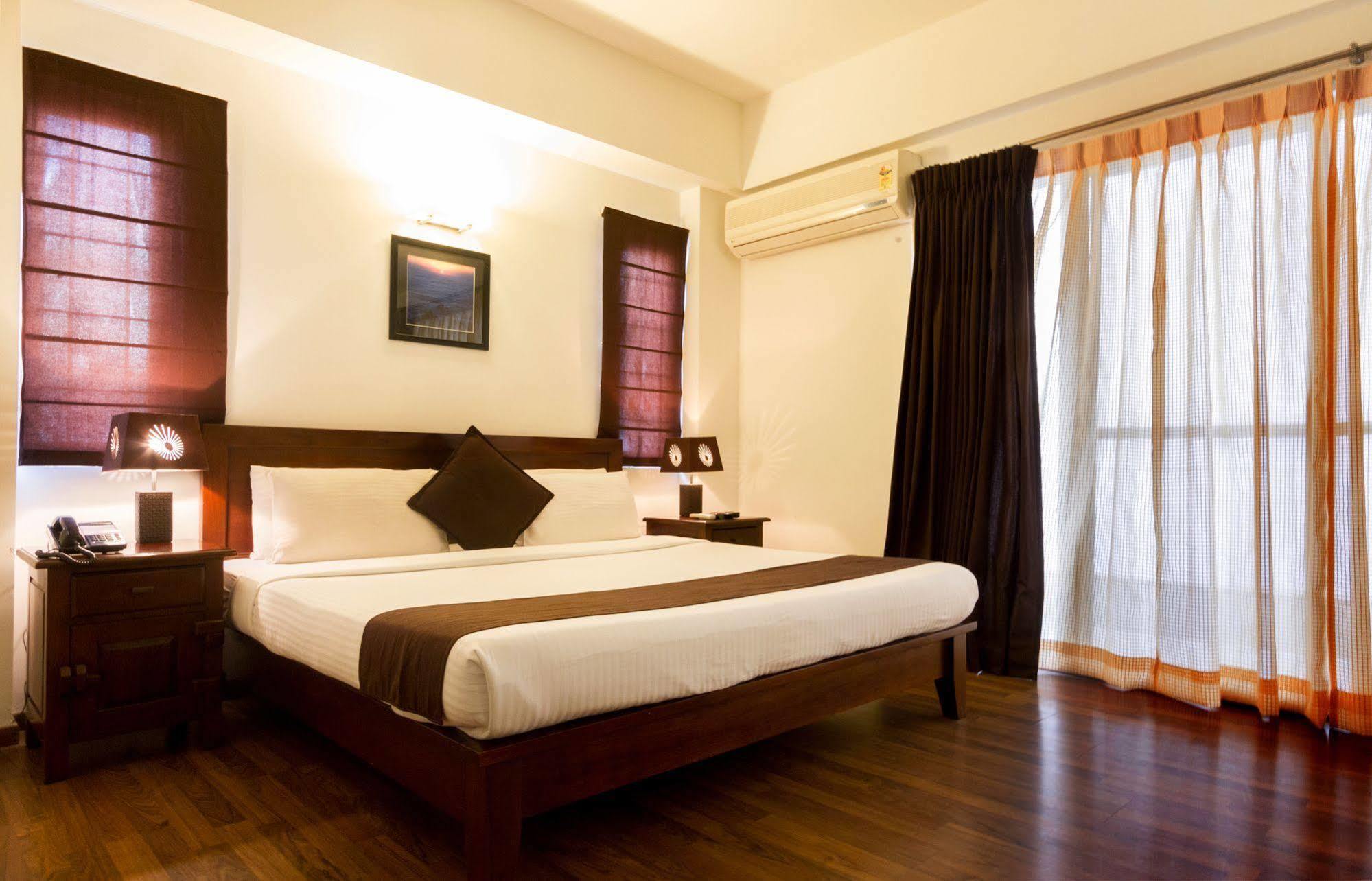 Maple Suites, Serviced Apartments Bangalore Exteriör bild